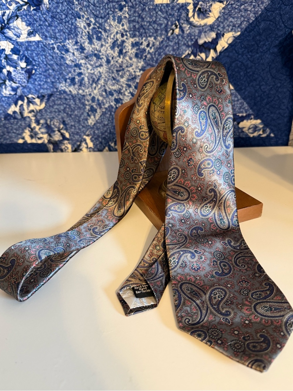 Oscar de la Renta Paisley Silk Tie in Blue and Brown